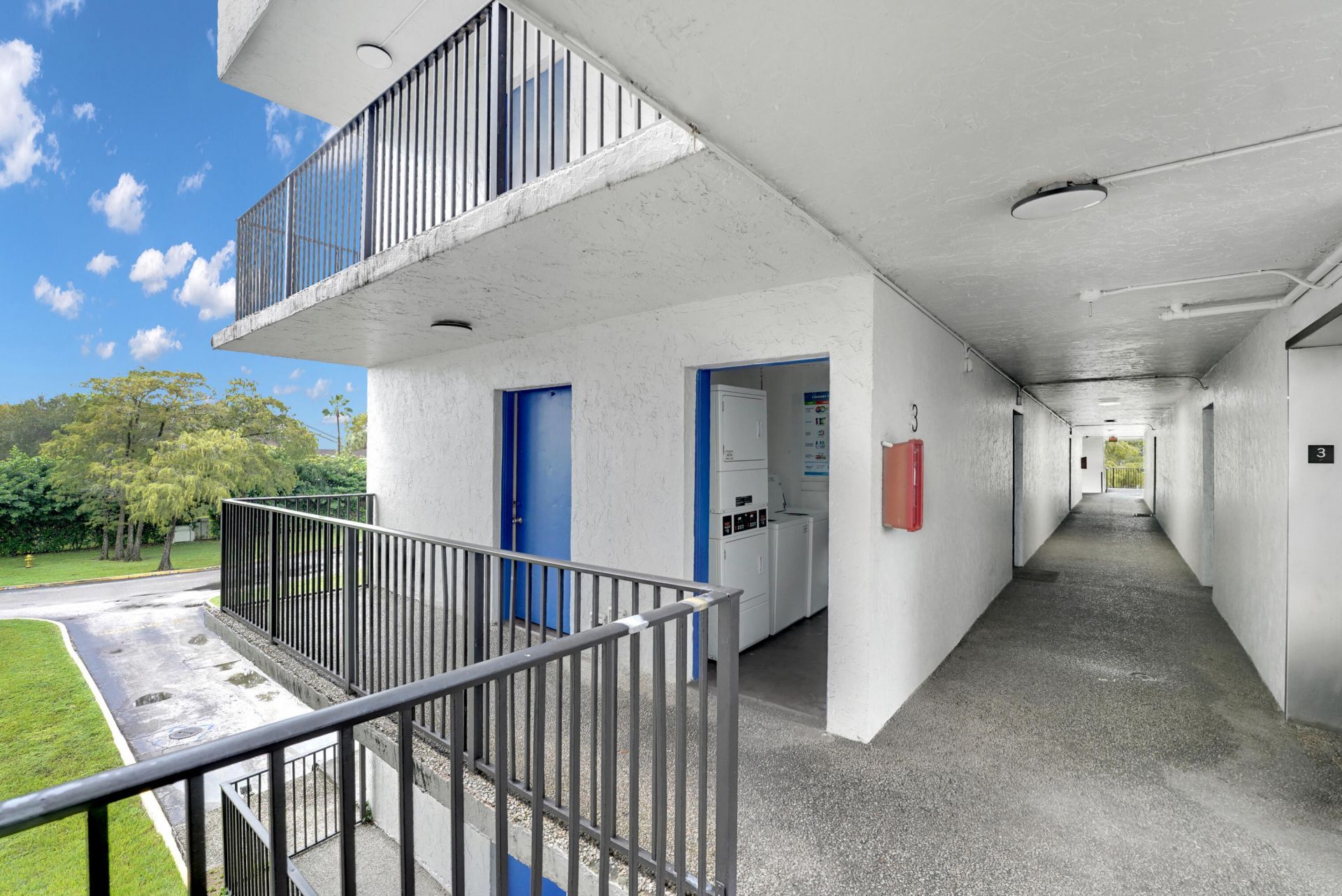3700 N Pine Island Road, Unit 307, Sunrise, FL 33351 Photo