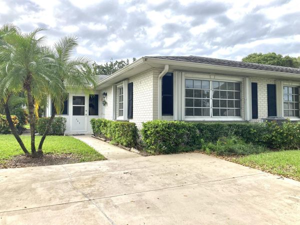 10105 S 44th Terrace S, Boynton Beach, FL 33436