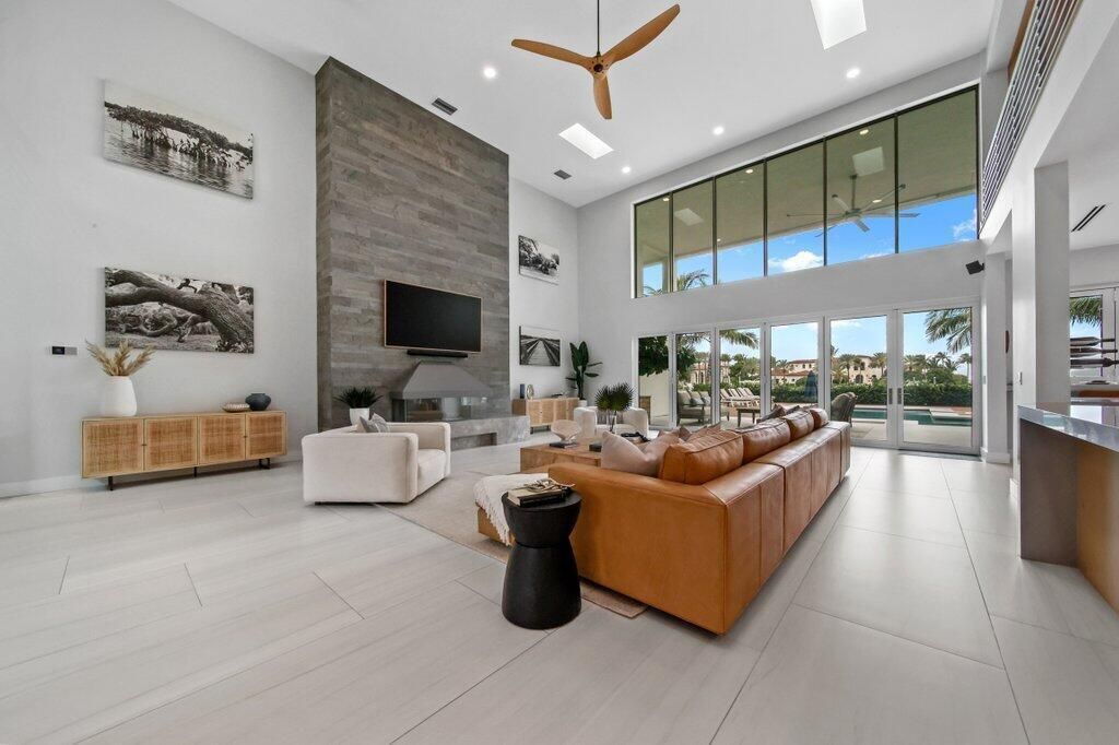 6879 SE South Marina Way, Hutchinson Island, FL 34996 Photo