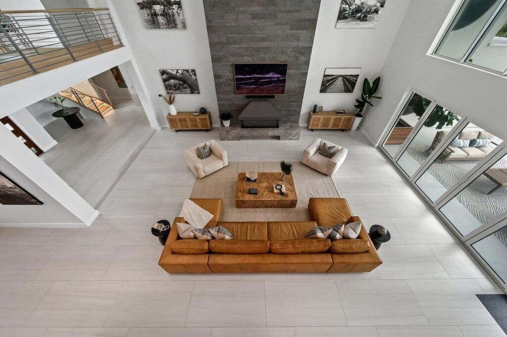 6879 SE South Marina Way, Hutchinson Island, FL 34996 Photo