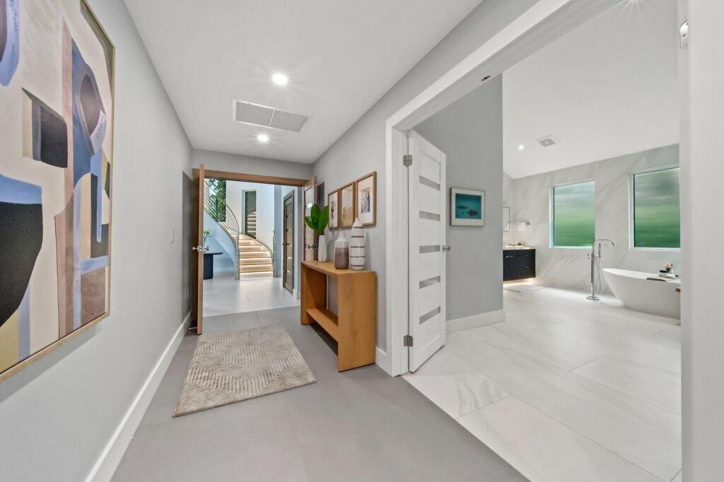 6879 SE South Marina Way, Hutchinson Island, FL 34996 Photo