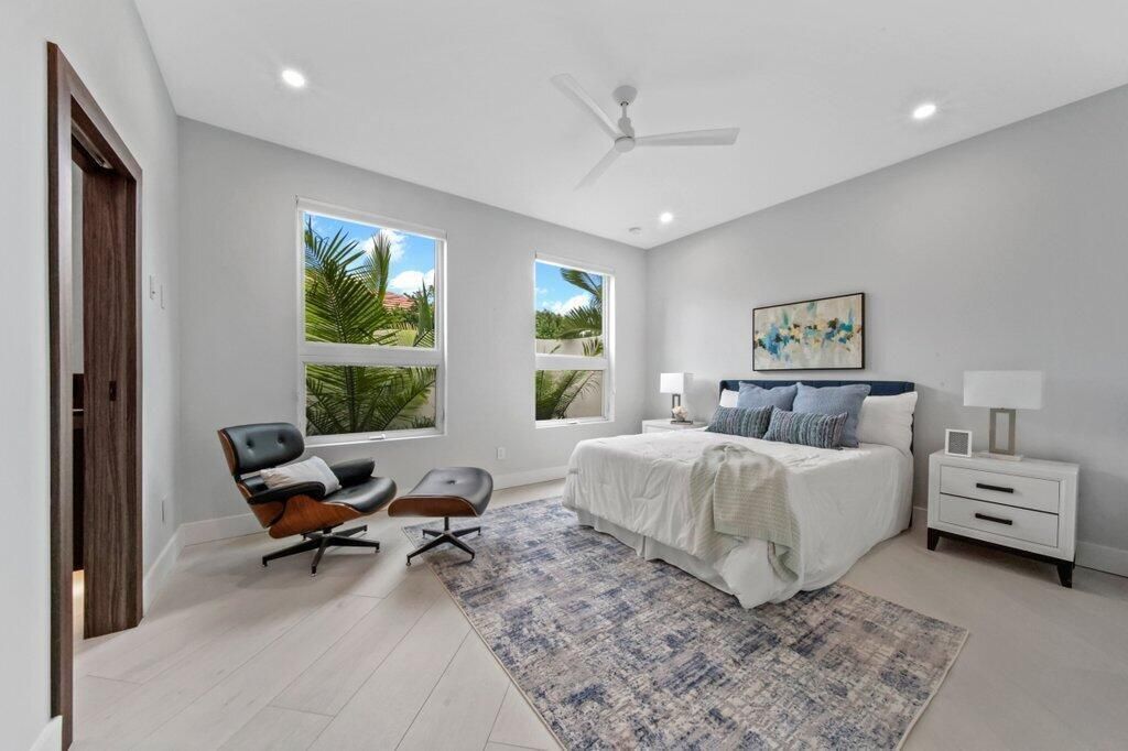 6879 SE South Marina Way, Hutchinson Island, FL 34996 Photo