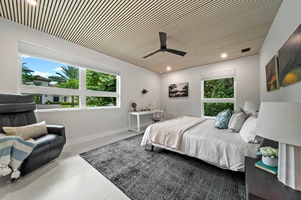 6879 SE South Marina Way, Hutchinson Island, FL 34996 Photo
