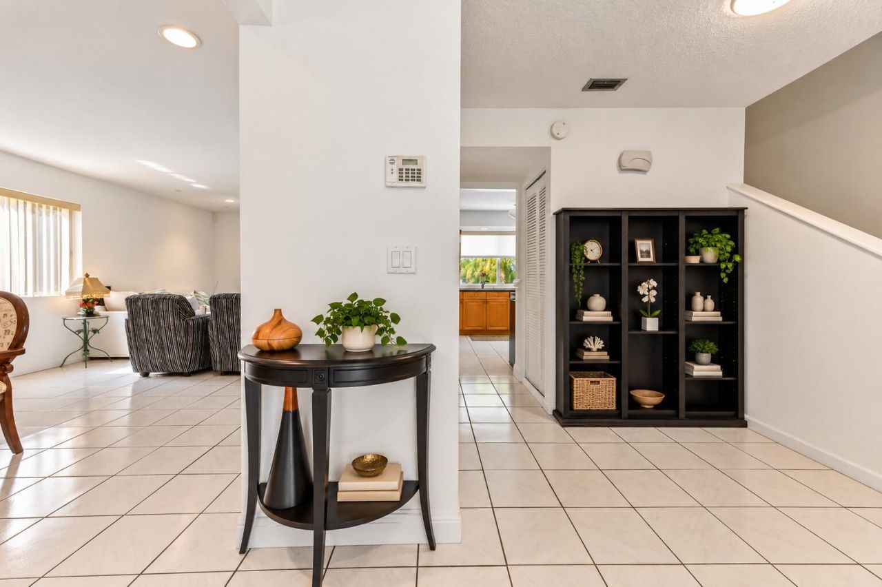 9838 Robins Nest Road, Boca Raton, FL 33496 Photo