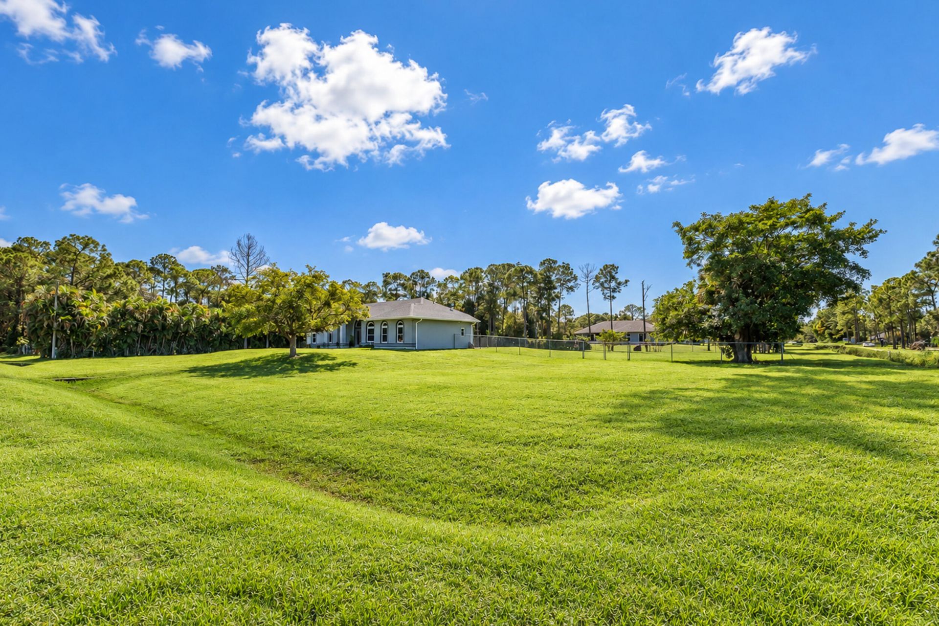 17226 79th Court N, The Acreage, FL 33470 Photo