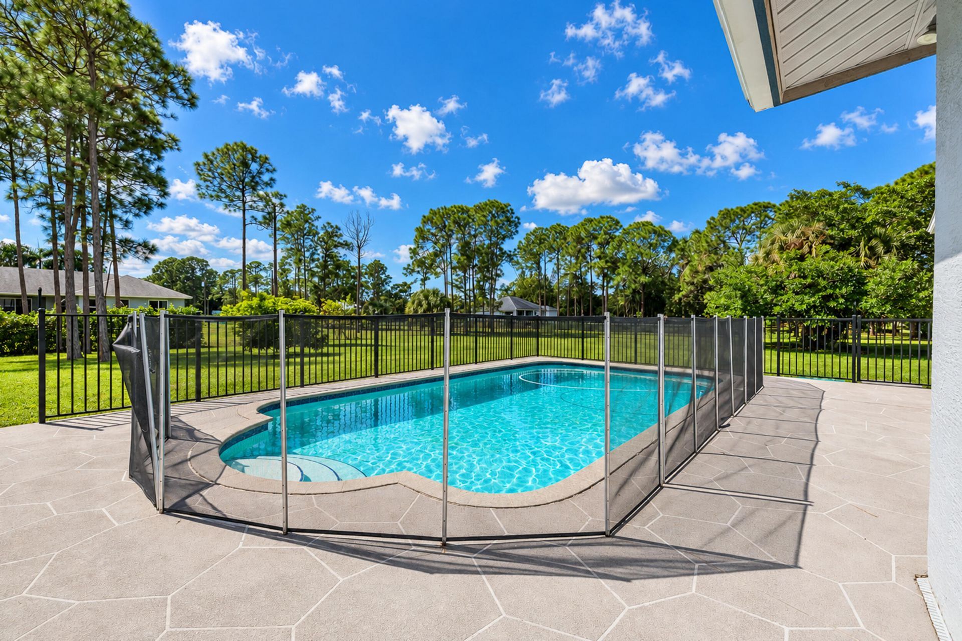 17226 79th Court N, The Acreage, FL 33470 Photo