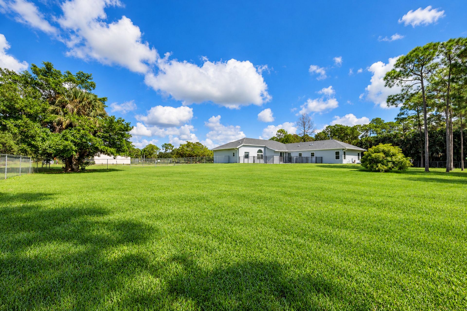 17226 79th Court N, The Acreage, FL 33470 Photo