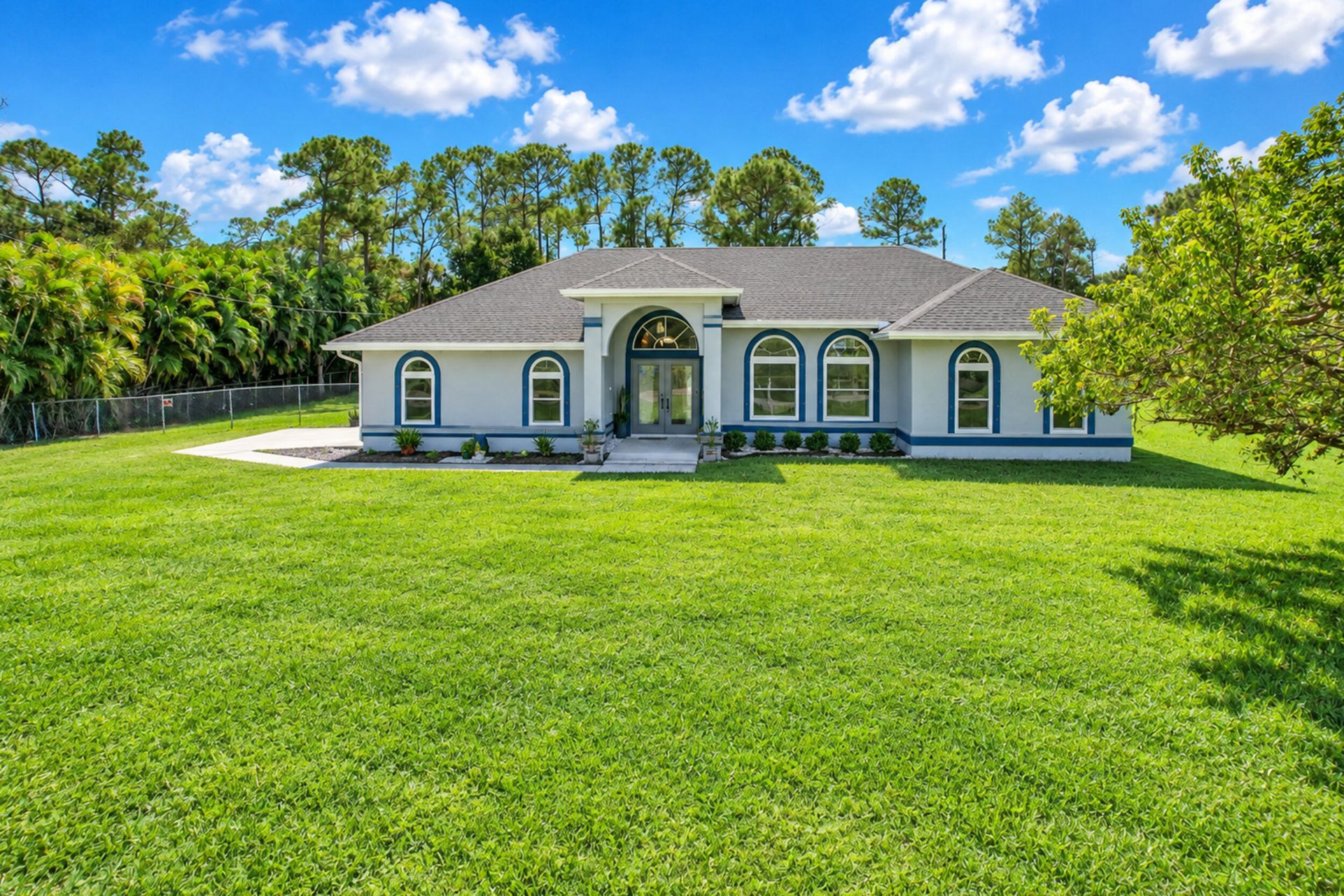 17226 79th Court N, The Acreage, FL 33470 Photo