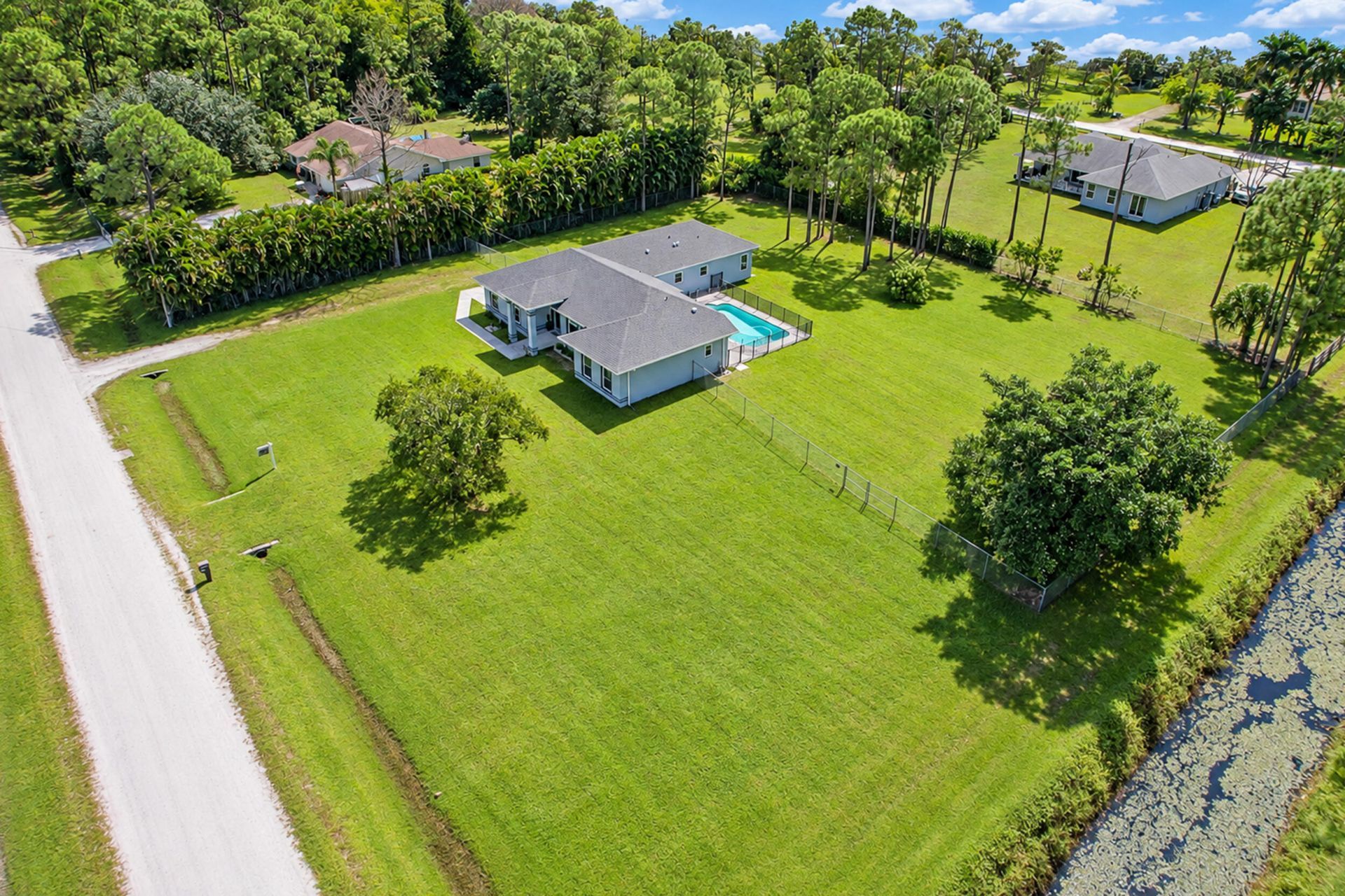17226 79th Court N, The Acreage, FL 33470 Photo
