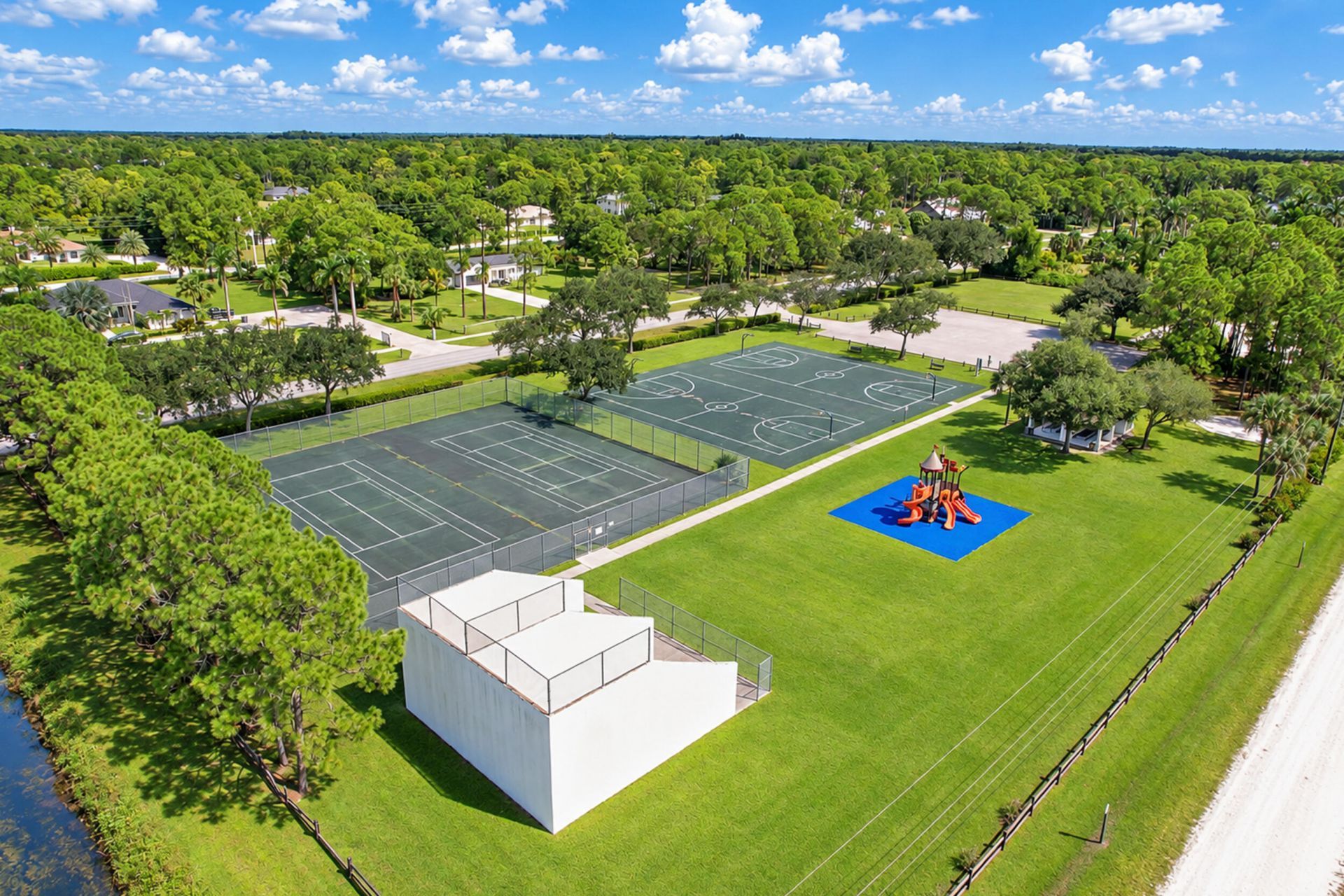 17226 79th Court N, The Acreage, FL 33470 Photo