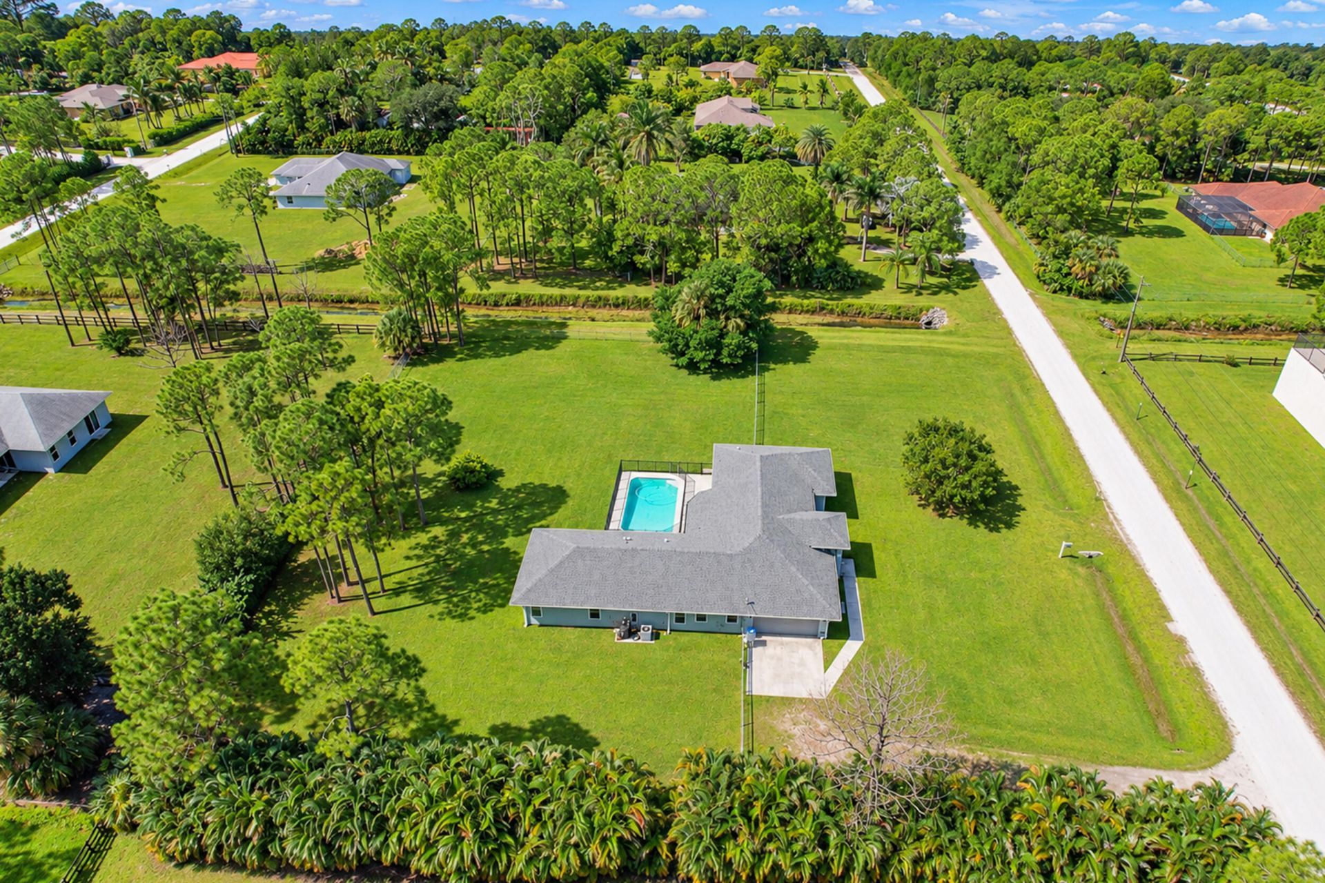 17226 79th Court N, The Acreage, FL 33470 Photo