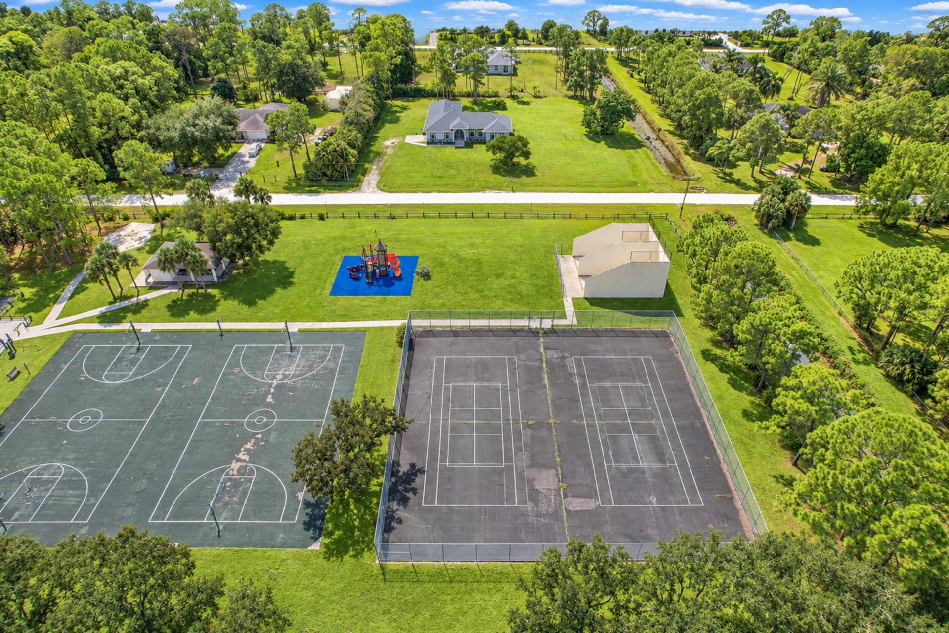 17226 79th Court N, The Acreage, FL 33470 Photo