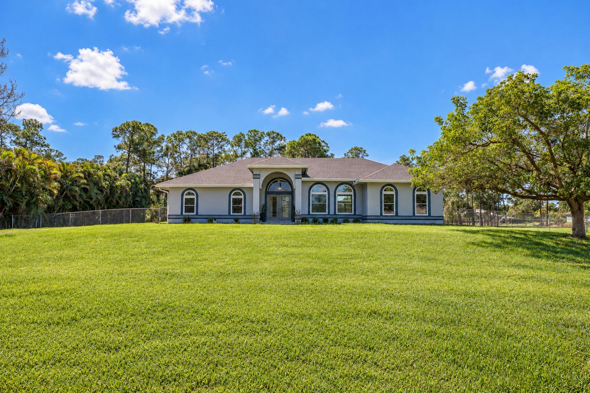 17226 79th Court N, The Acreage, FL 33470 Photo