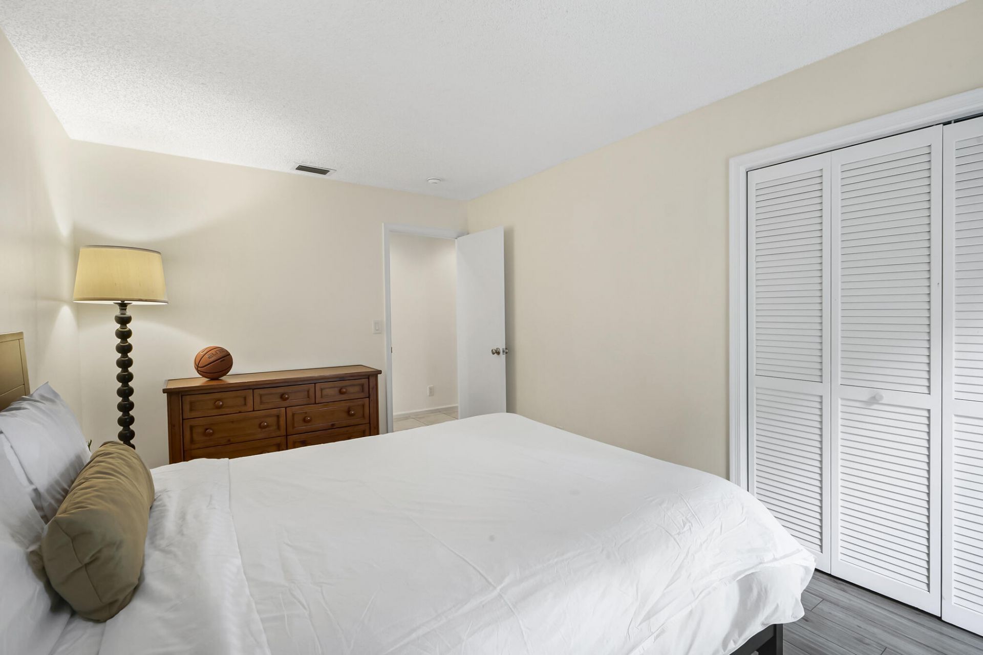 9681 NW 10th Court, Plantation, FL 33322 Photo