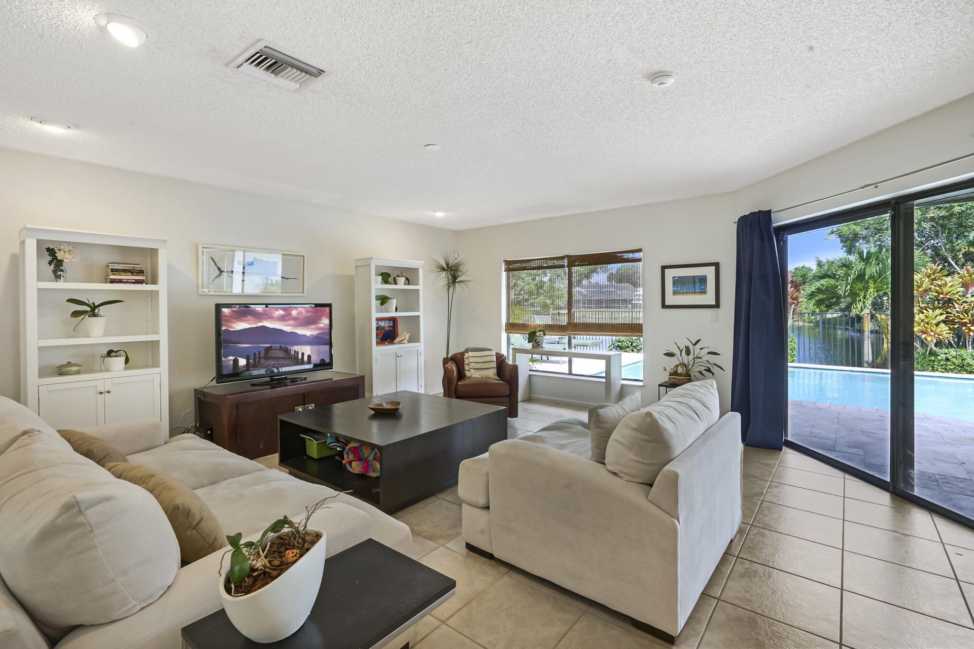 9681 NW 10th Court, Plantation, FL 33322 Photo