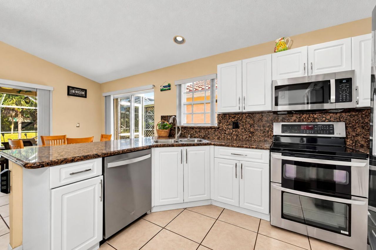 7757 NW 25th Street, Margate, FL 33063 Photo