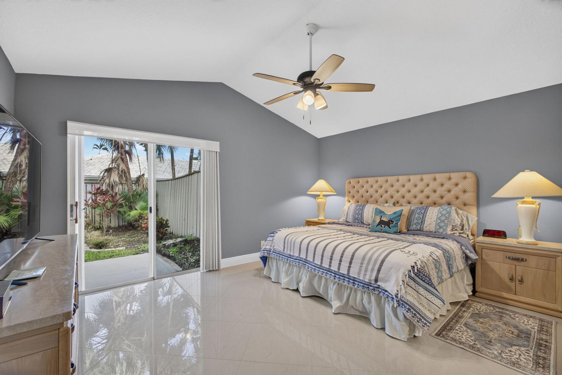 12 Commodore Place, Palm Beach Gardens, FL 33418 Photo