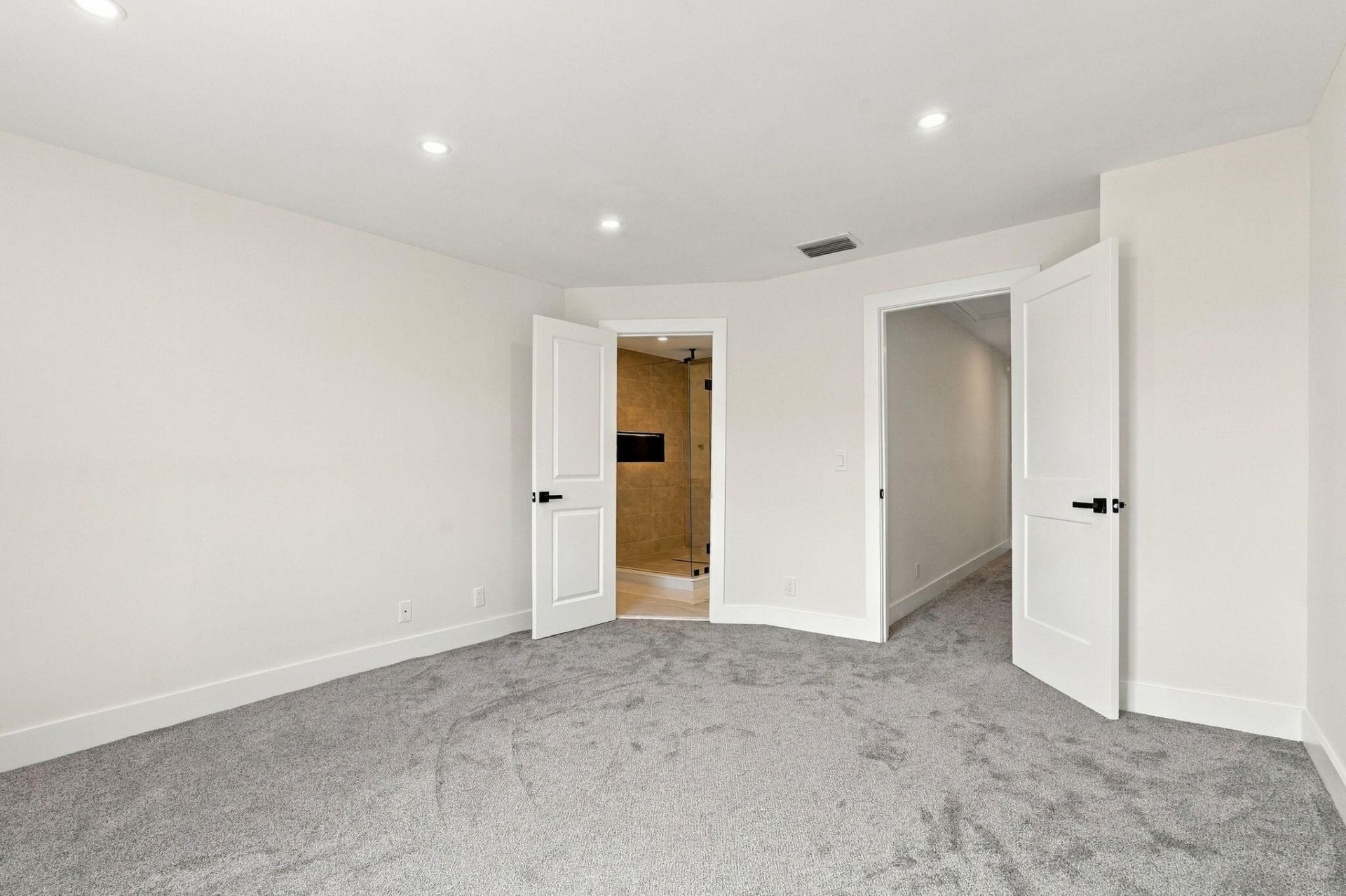 2641 Gately Drive W, Unit 906, West Palm Beach, FL 33415 Photo