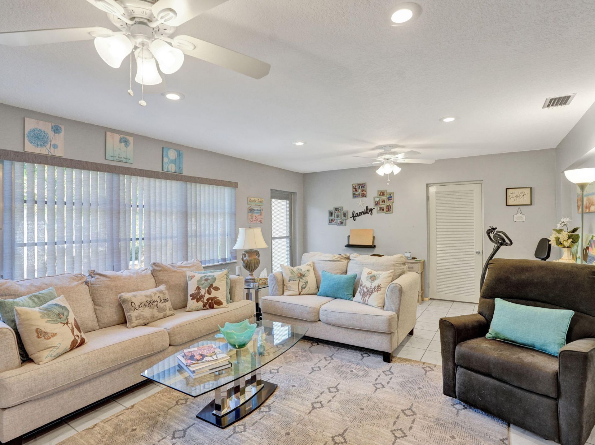 2886 Fernley Drive E, Unit 48, West Palm Beach, FL 33415 Photo