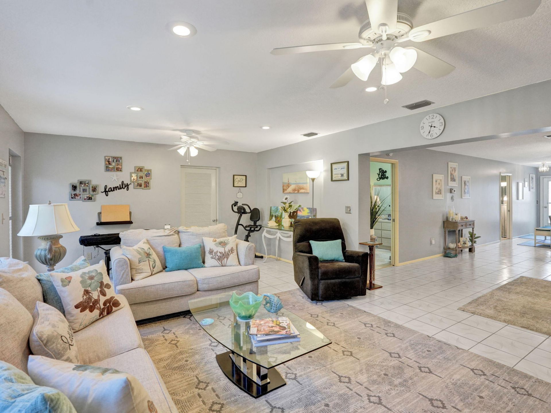 2886 Fernley Drive E, Unit 48, West Palm Beach, FL 33415 Photo