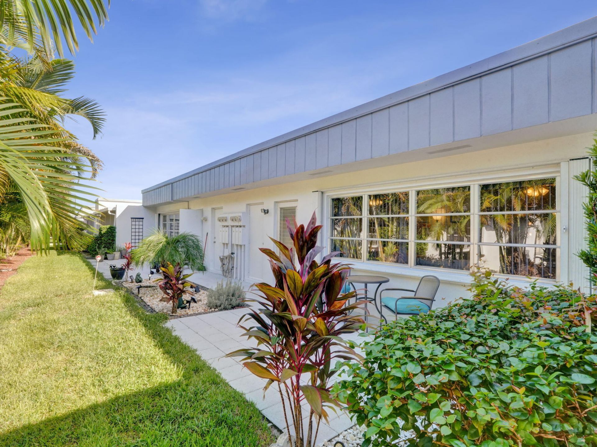 2886 Fernley Drive E, Unit 48, West Palm Beach, FL 33415 Photo