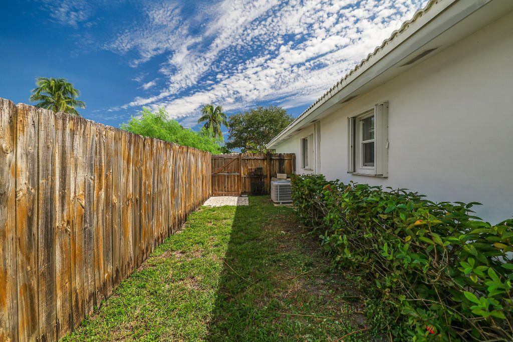 461 SE 3rd Avenue, Pompano Beach, FL 33060 Photo