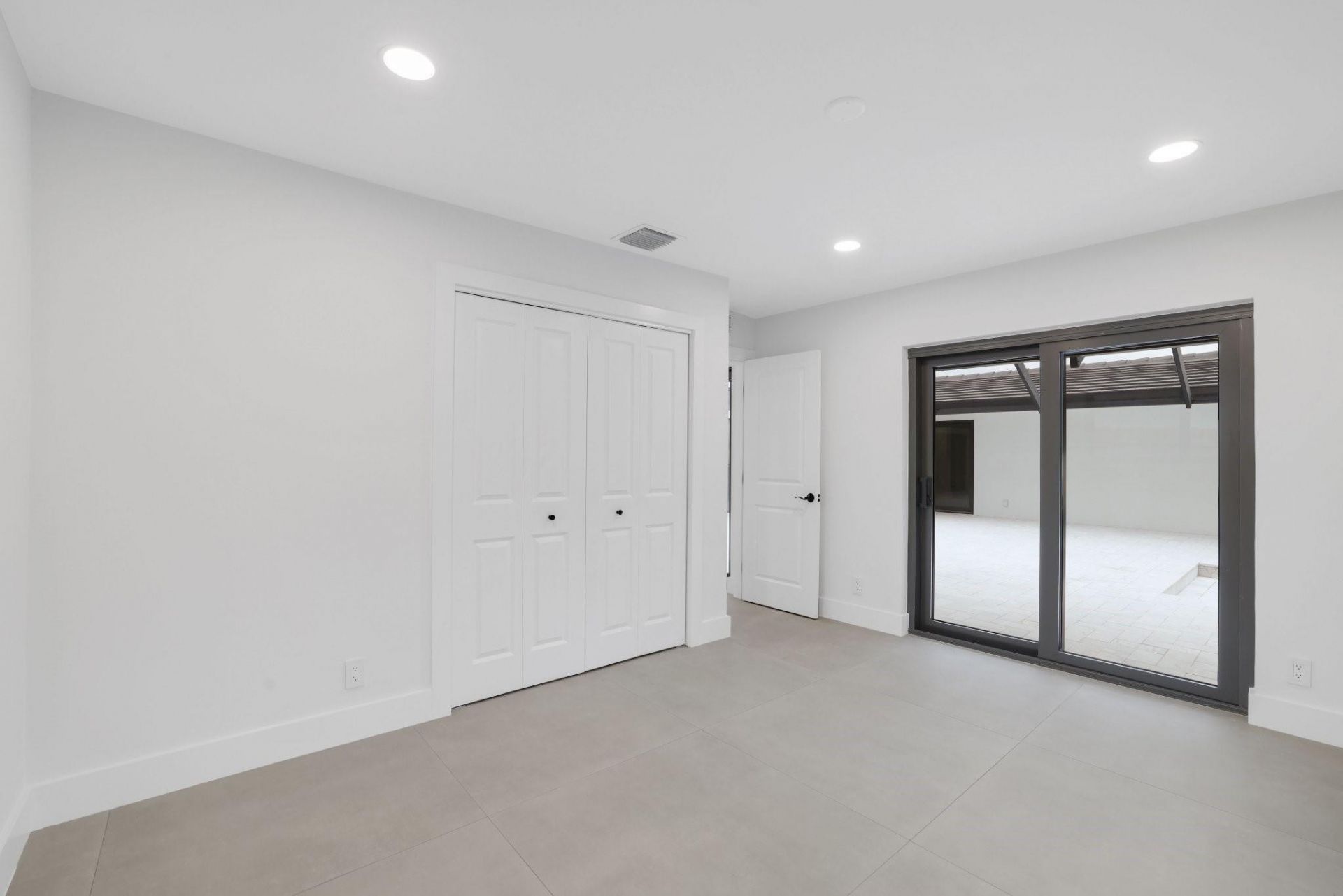 550 SW 6th Avenue, Boca Raton, FL 33486 Photo