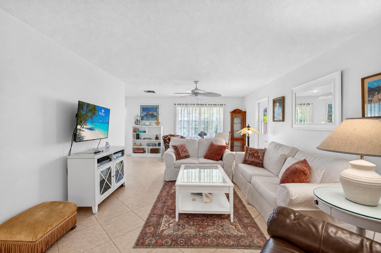 842 Meadowlark Lane, Delray Beach, FL 33445 Photo