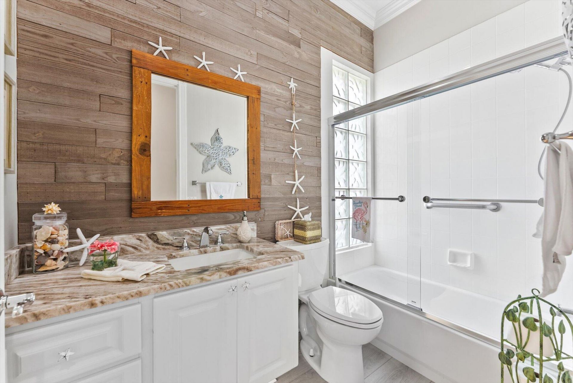 2067 Valencia Drive, Delray Beach, FL 33445 Photo