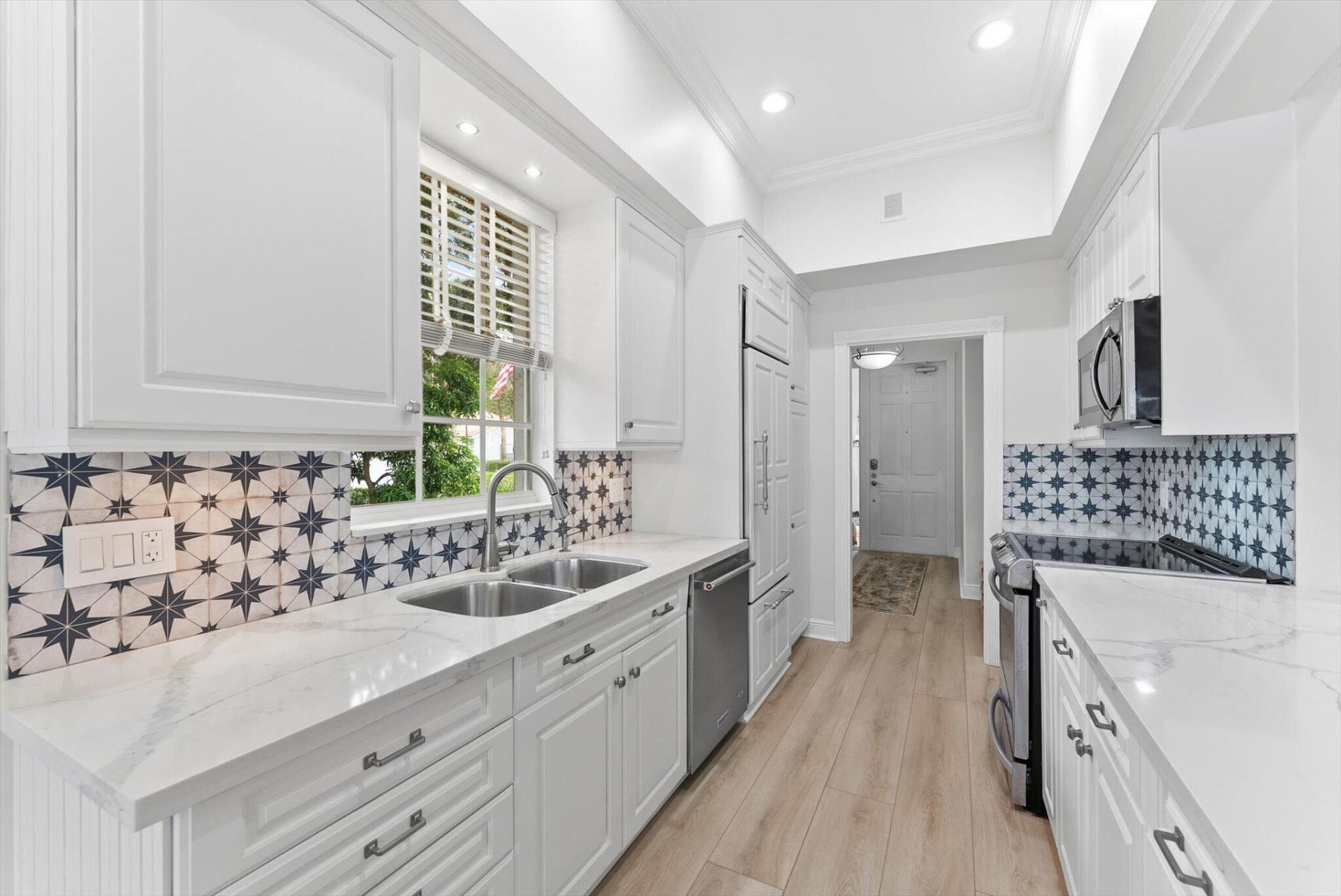 2067 Valencia Drive, Delray Beach, FL 33445 Photo
