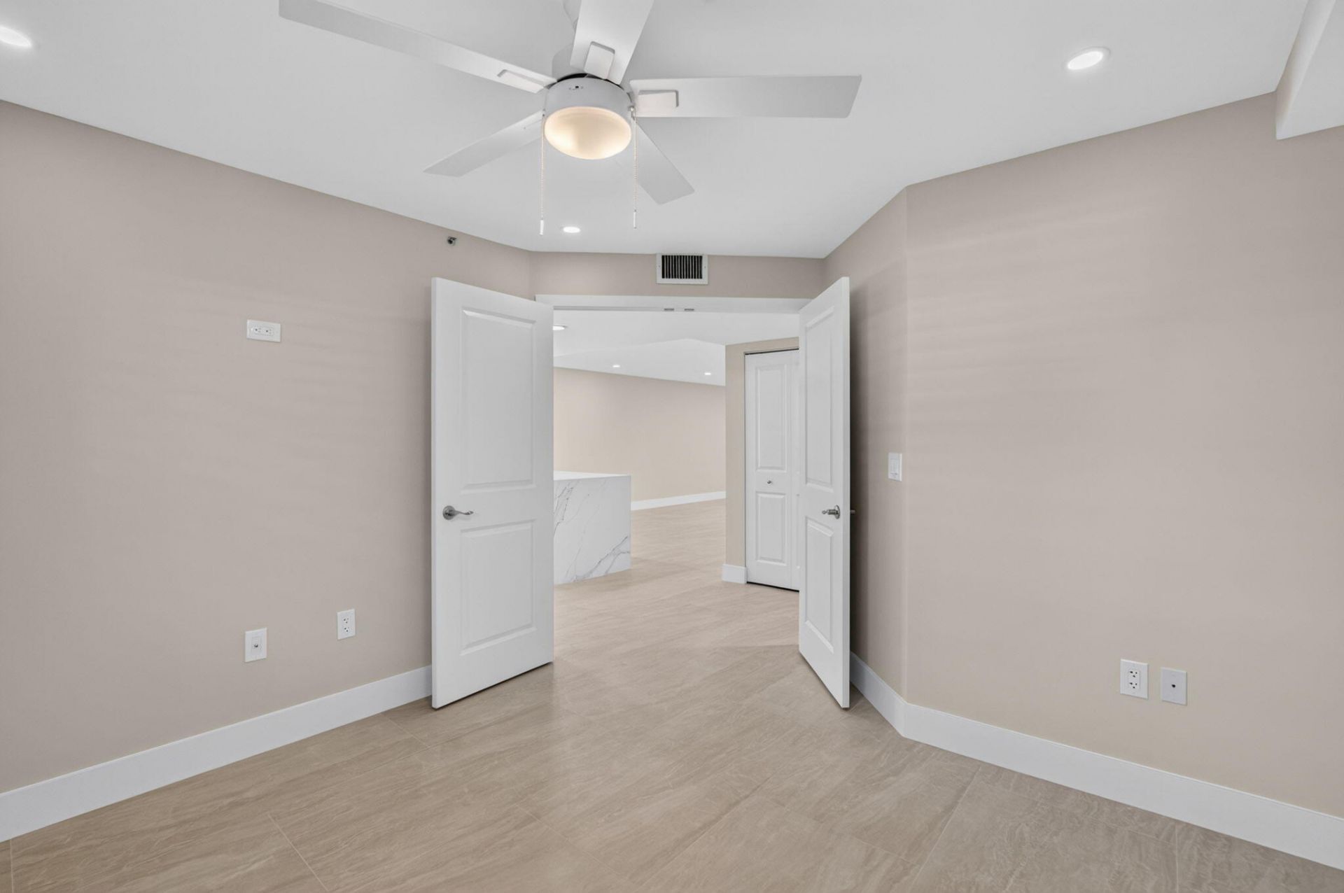 5914 Regal Glen Drive, Unit 107, Boynton Beach, FL 33437 Photo