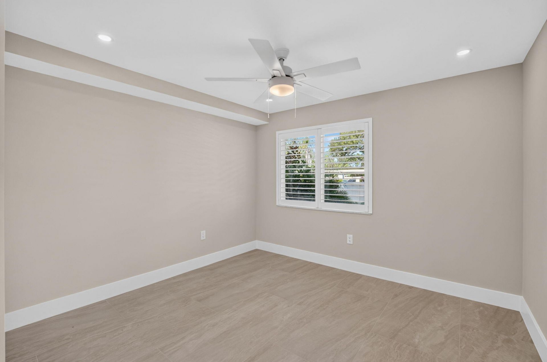 5914 Regal Glen Drive, Unit 107, Boynton Beach, FL 33437 Photo