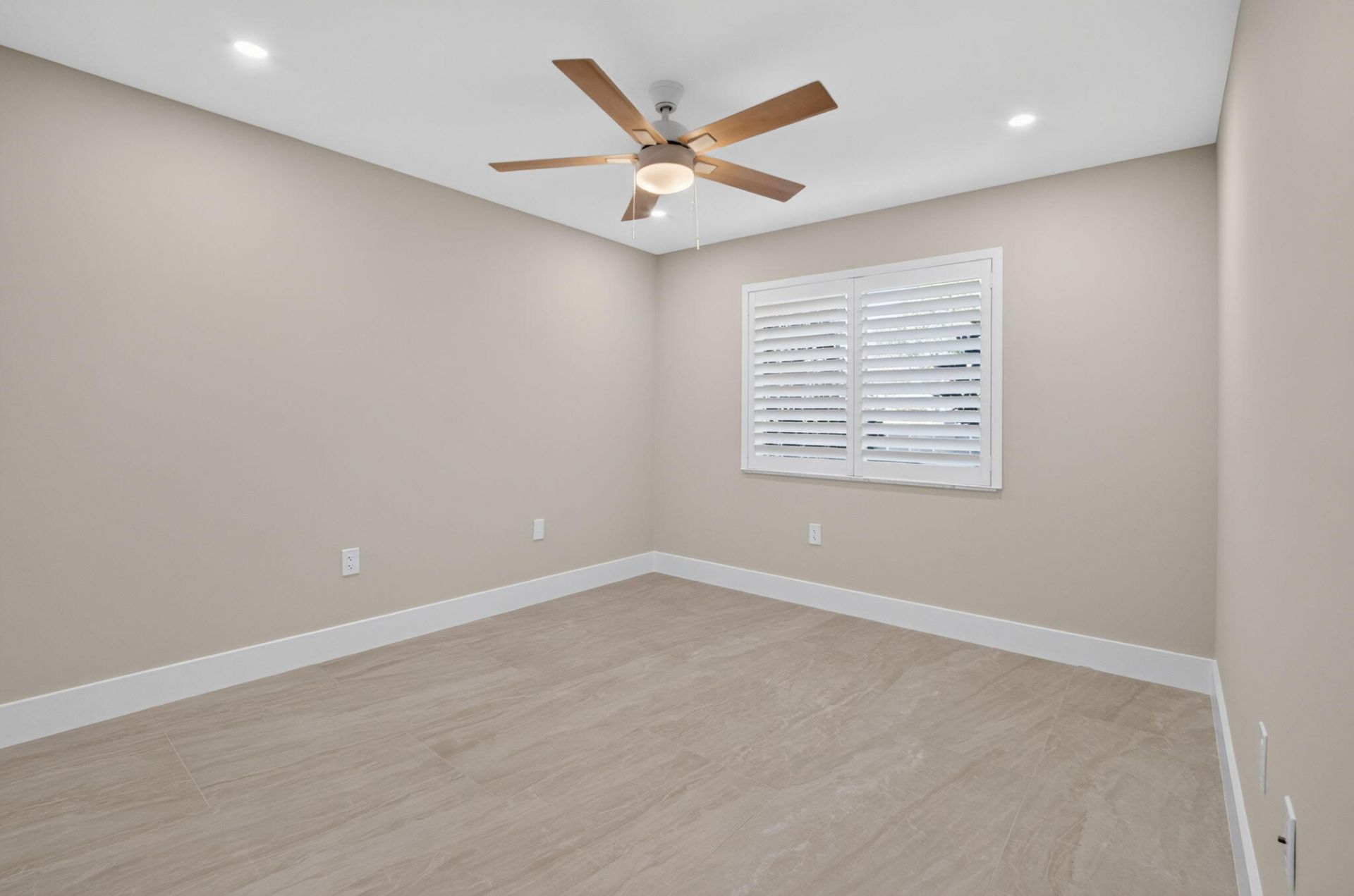 5914 Regal Glen Drive, Unit 107, Boynton Beach, FL 33437 Photo