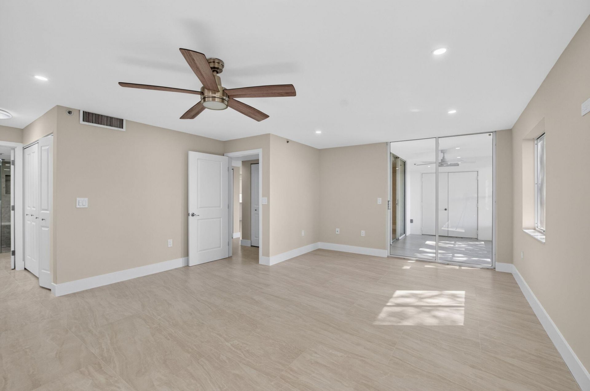 5914 Regal Glen Drive, Unit 107, Boynton Beach, FL 33437 Photo