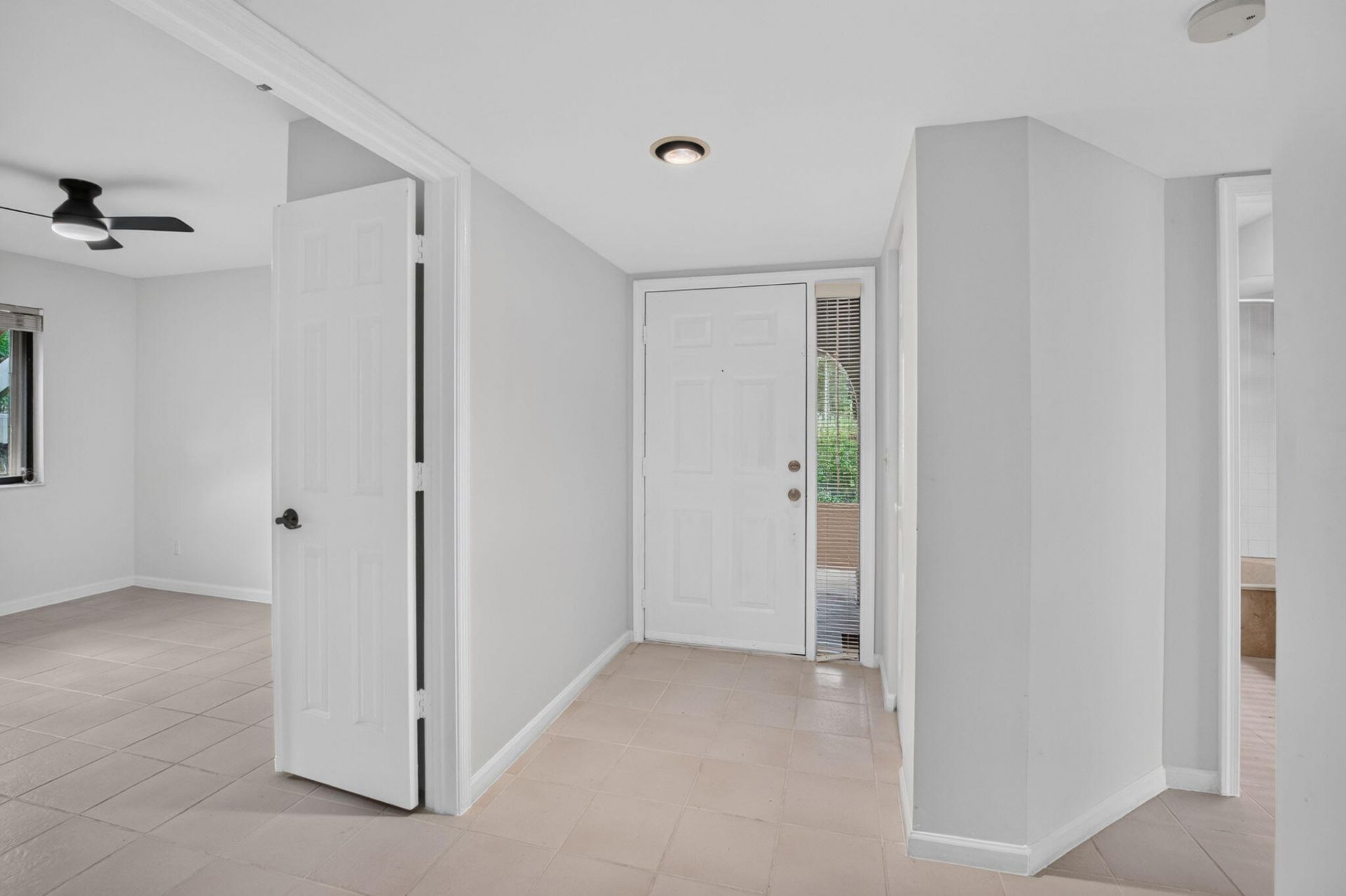 5731 Coach House Circle, Unit A, Boca Raton, FL 33486 Photo