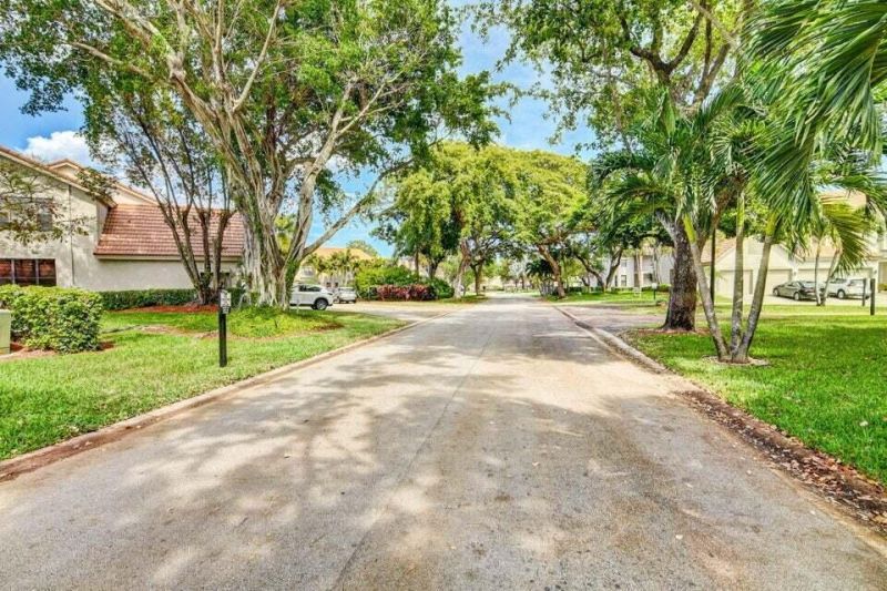 5731 Coach House Circle, Unit A, Boca Raton, FL 33486 Photo