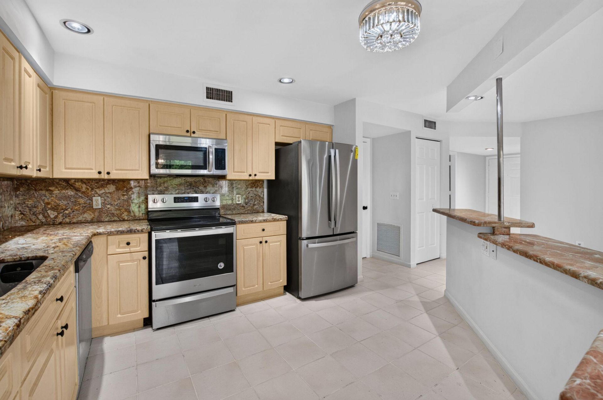5731 Coach House Circle, Unit A, Boca Raton, FL 33486 Photo