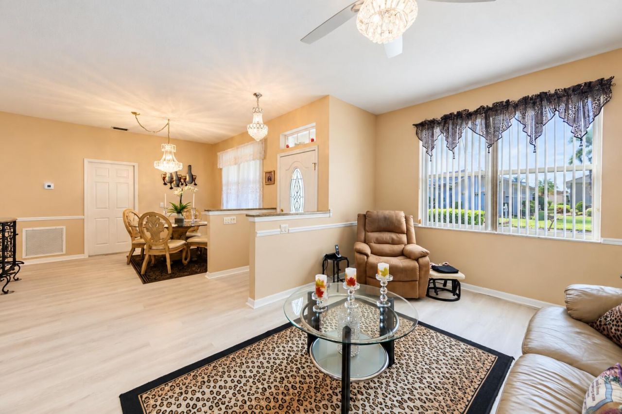 533 NW Portofino Lane, Port Saint Lucie, FL 34986 Photo