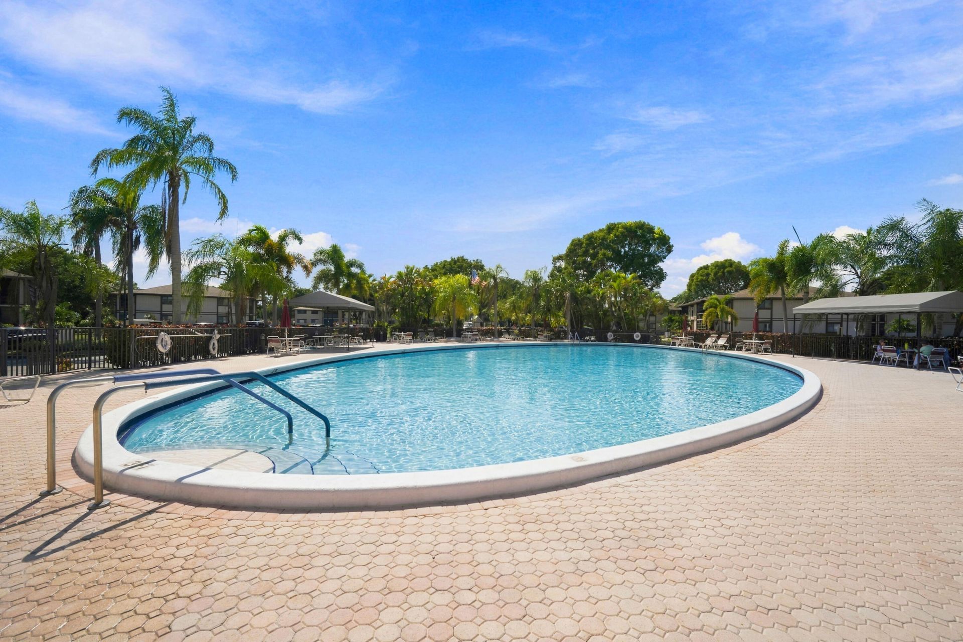 9965 N Belfort Circle, Unit 209, Tamarac, FL 33321 Photo