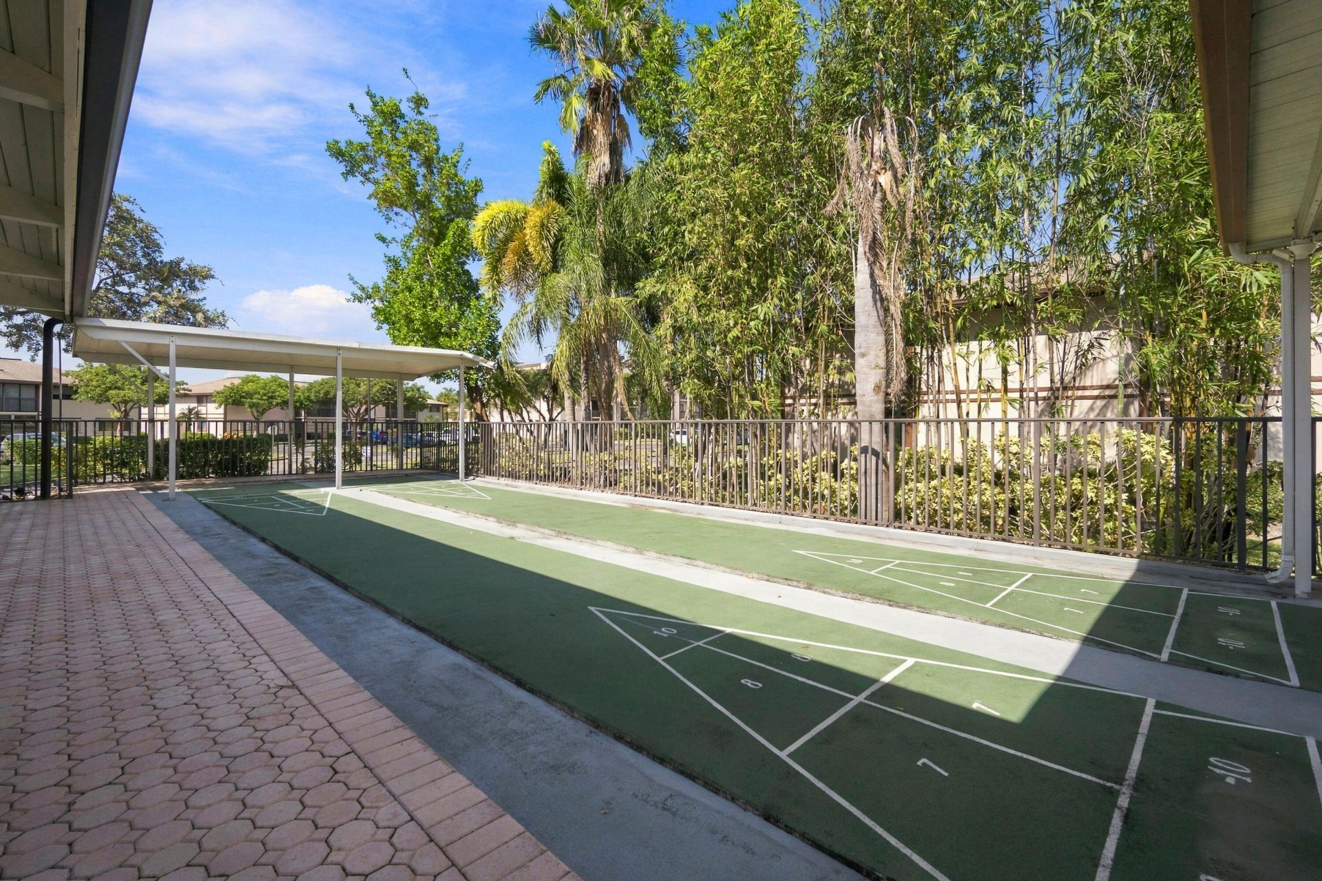 9965 N Belfort Circle, Unit 209, Tamarac, FL 33321 Photo
