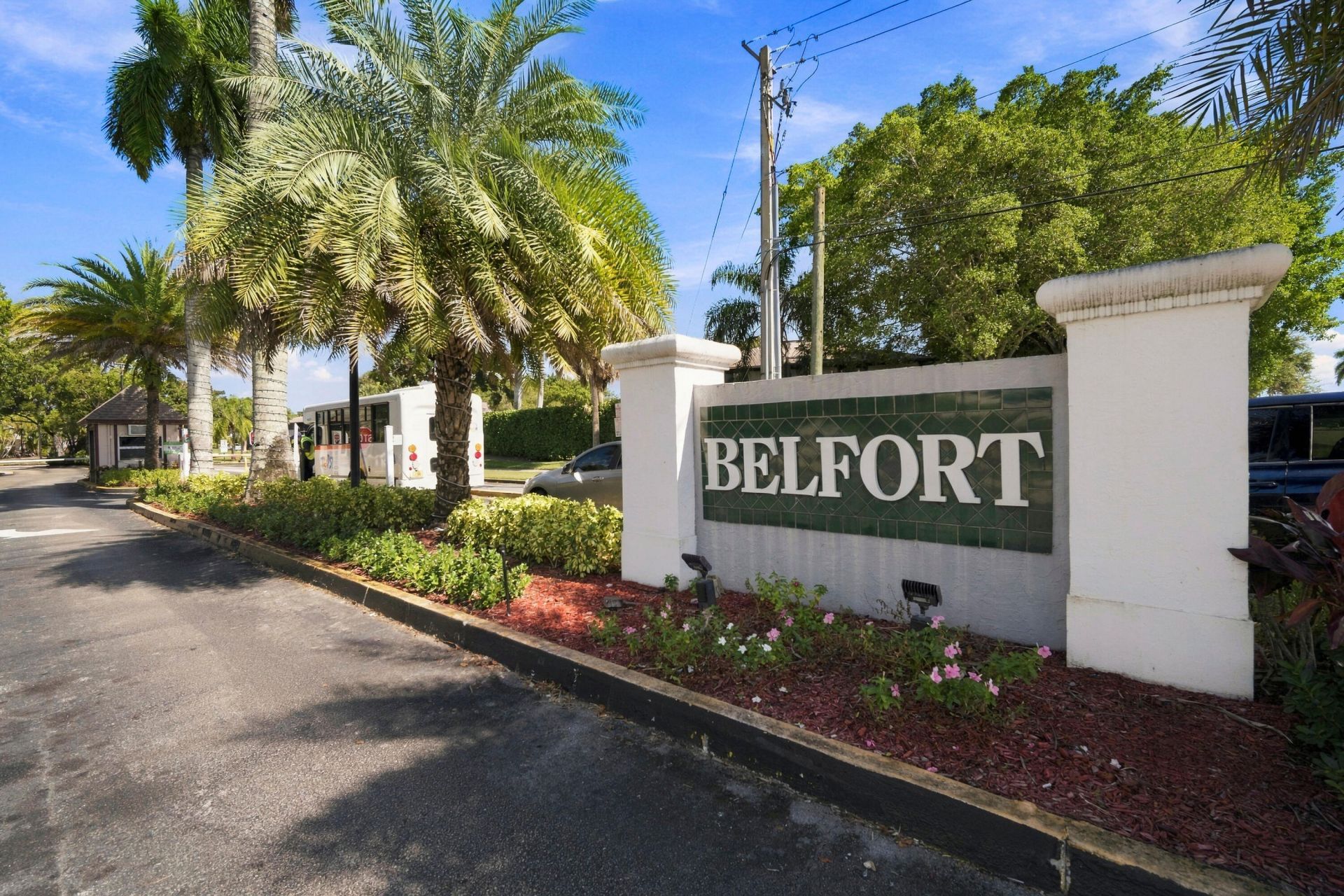 9965 N Belfort Circle, Unit 209, Tamarac, FL 33321 Photo