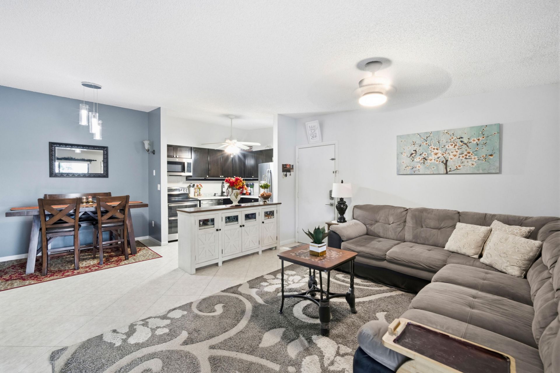 9965 N Belfort Circle, Unit 209, Tamarac, FL 33321 Photo