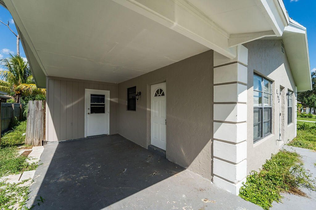 5793 Kumquat Road, West Palm Beach, FL 33413 Photo