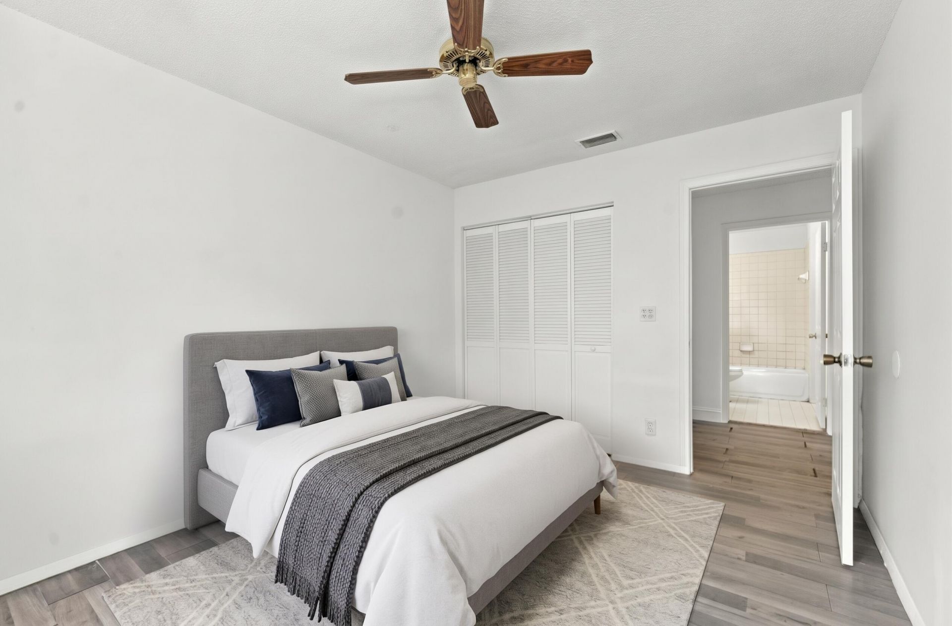 1015 Lake Breeze Drive, Wellington, FL 33414 Photo