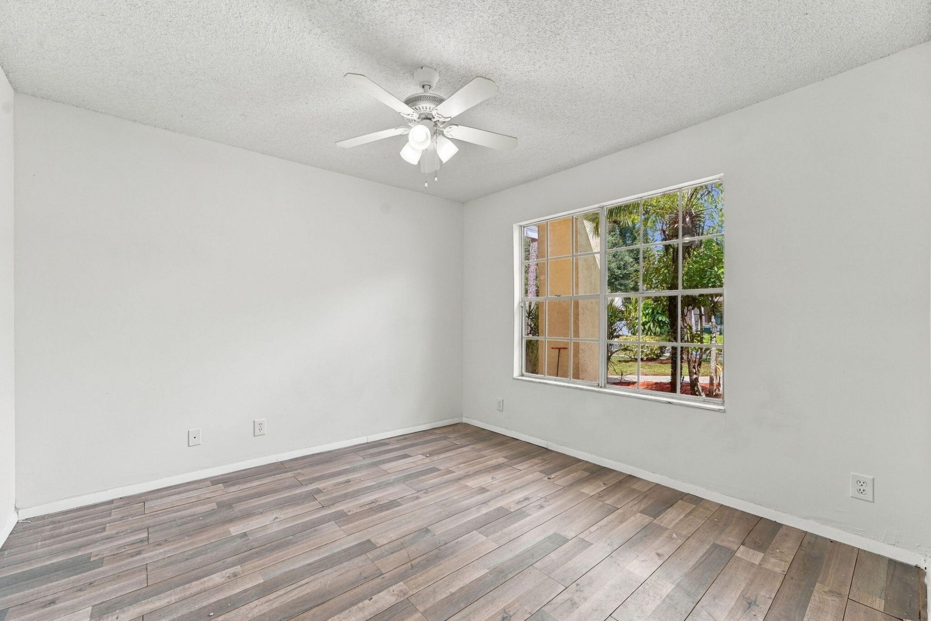 1015 Lake Breeze Drive, Wellington, FL 33414 Photo