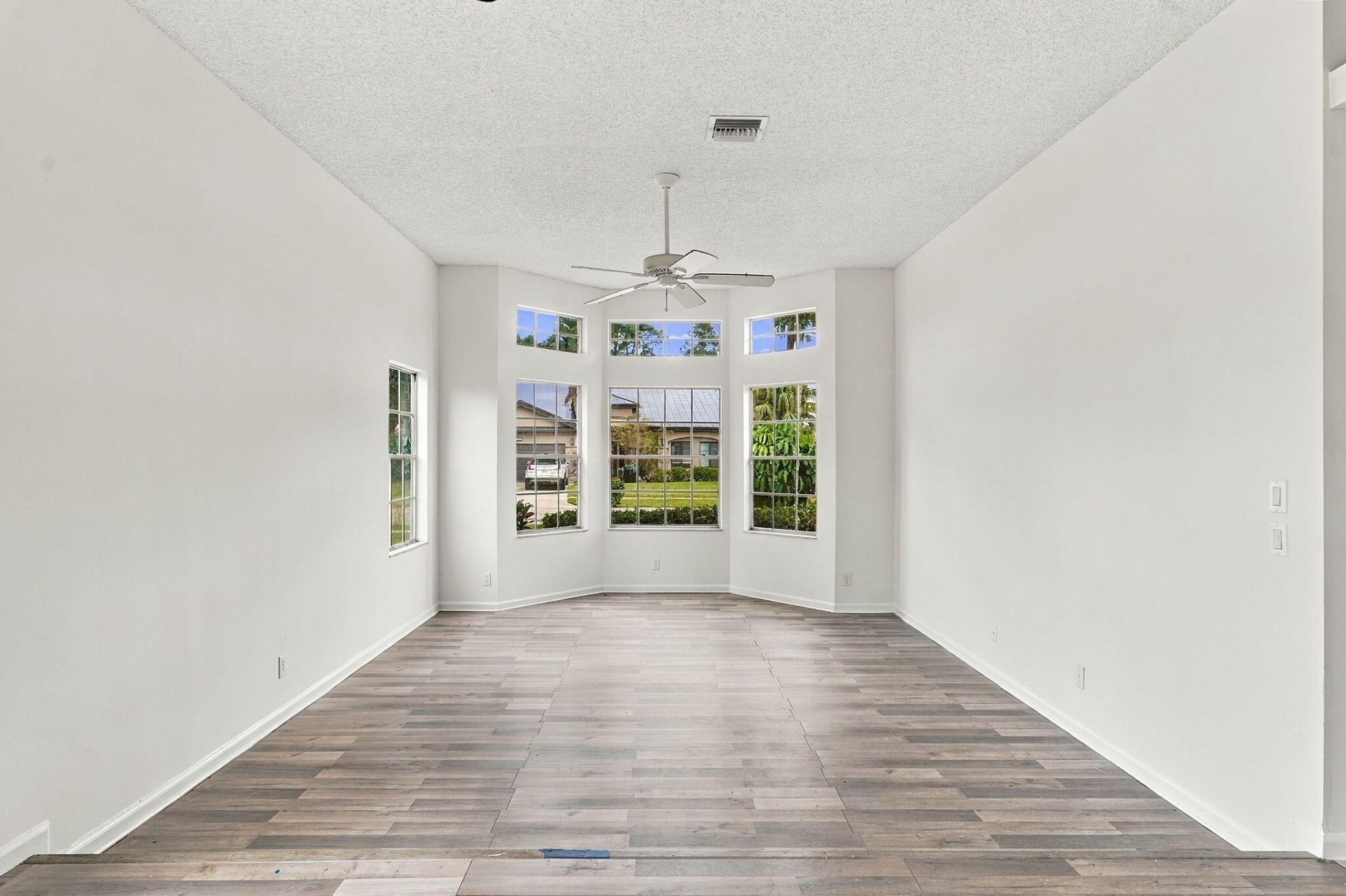 1015 Lake Breeze Drive, Wellington, FL 33414 Photo