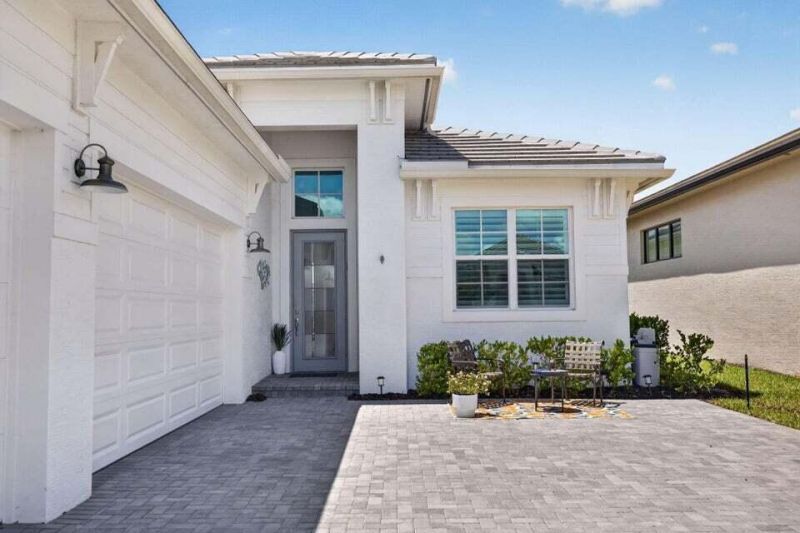 8605 SW Cantante Way, Port Saint Lucie, FL 34987 Photo