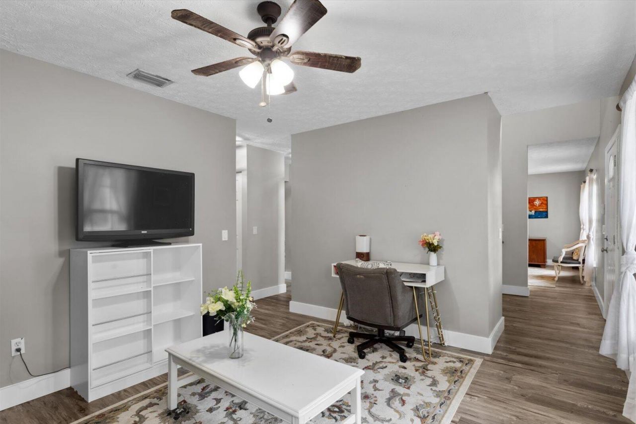 10612 Pine Cone Lane, Fort Pierce, FL 34945 Photo