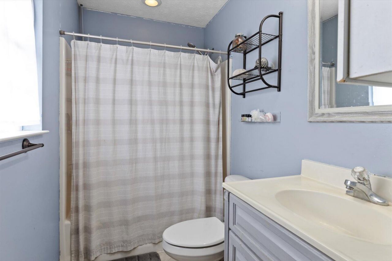 10612 Pine Cone Lane, Fort Pierce, FL 34945 Photo