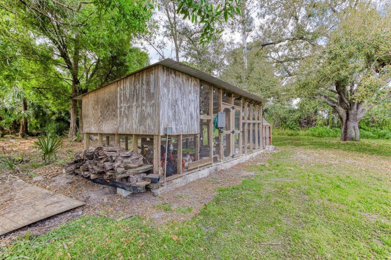 10612 Pine Cone Lane, Fort Pierce, FL 34945 Photo